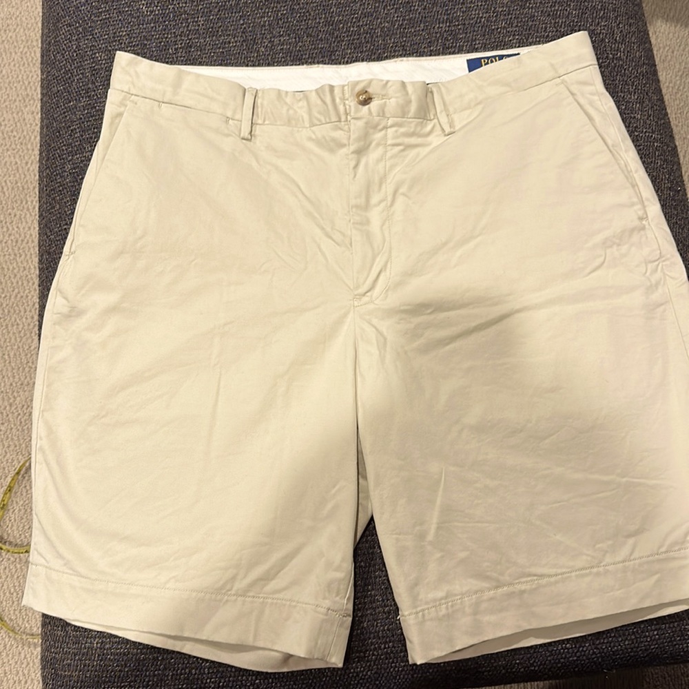 Men’s Polo Shorts, Khaki. Size 36. Like new!